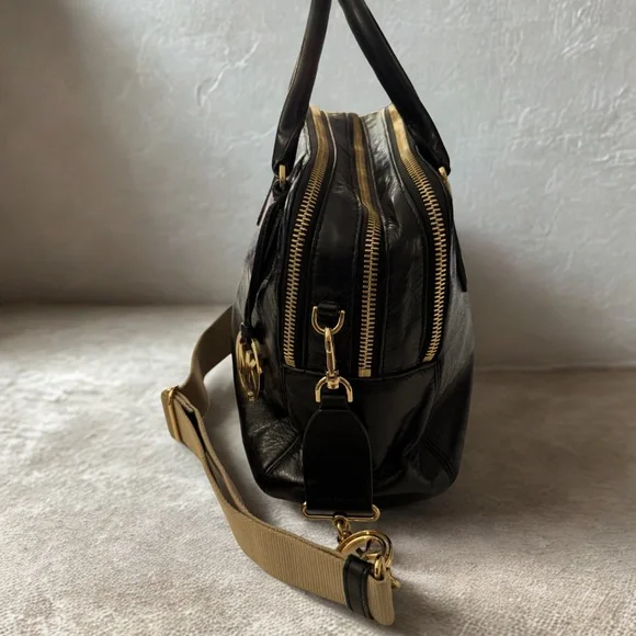 Michael Kors Alexis Medium Satchel Black - Picture 8 of 11